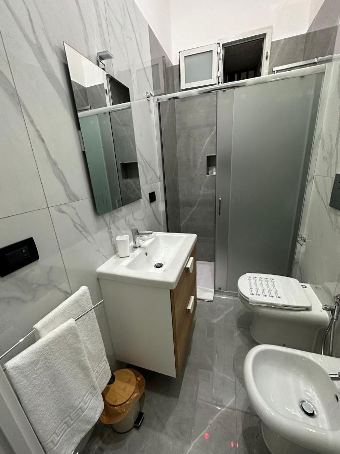 Dg Lovely Home Наполи Екстериор снимка