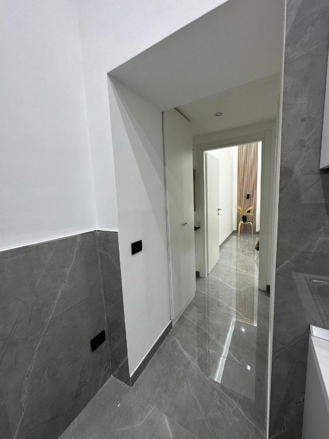 Dg Lovely Home Наполи Екстериор снимка